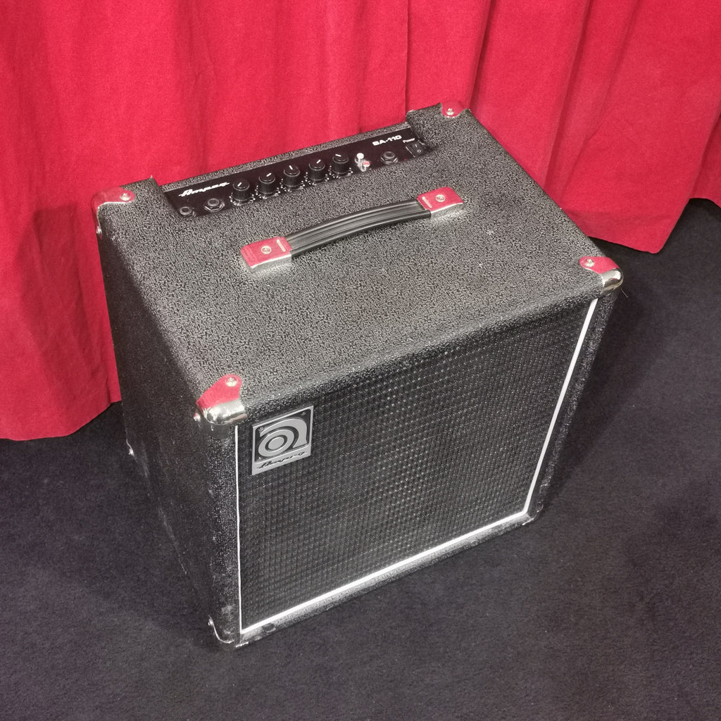 Ampeg BA110