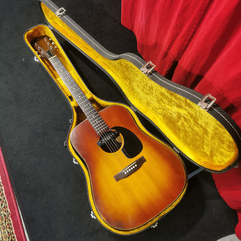Gibson J-45 Deluxe ( 1970 - 1972 )