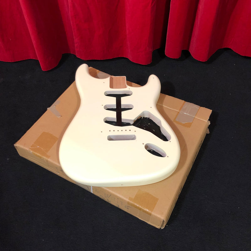 Corps type Fender Stratocaster